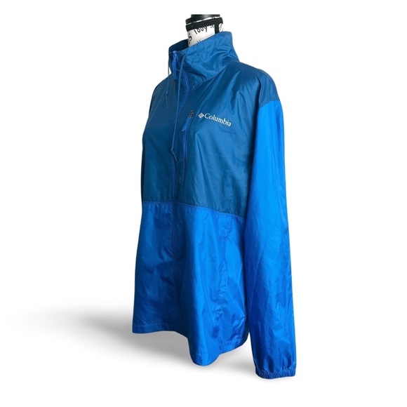 Columbia Blue Lightweight Zip-Up Jacket
Women’s Medium - Picture 2 of 6